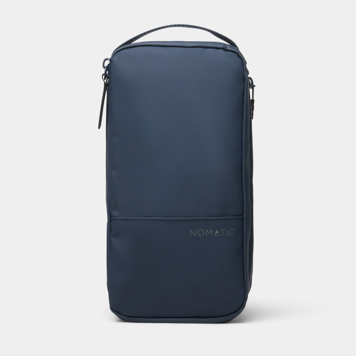 ACTBSM-NVY-03_ToiletryBagSmall_Navy_NOMATIC_02.png