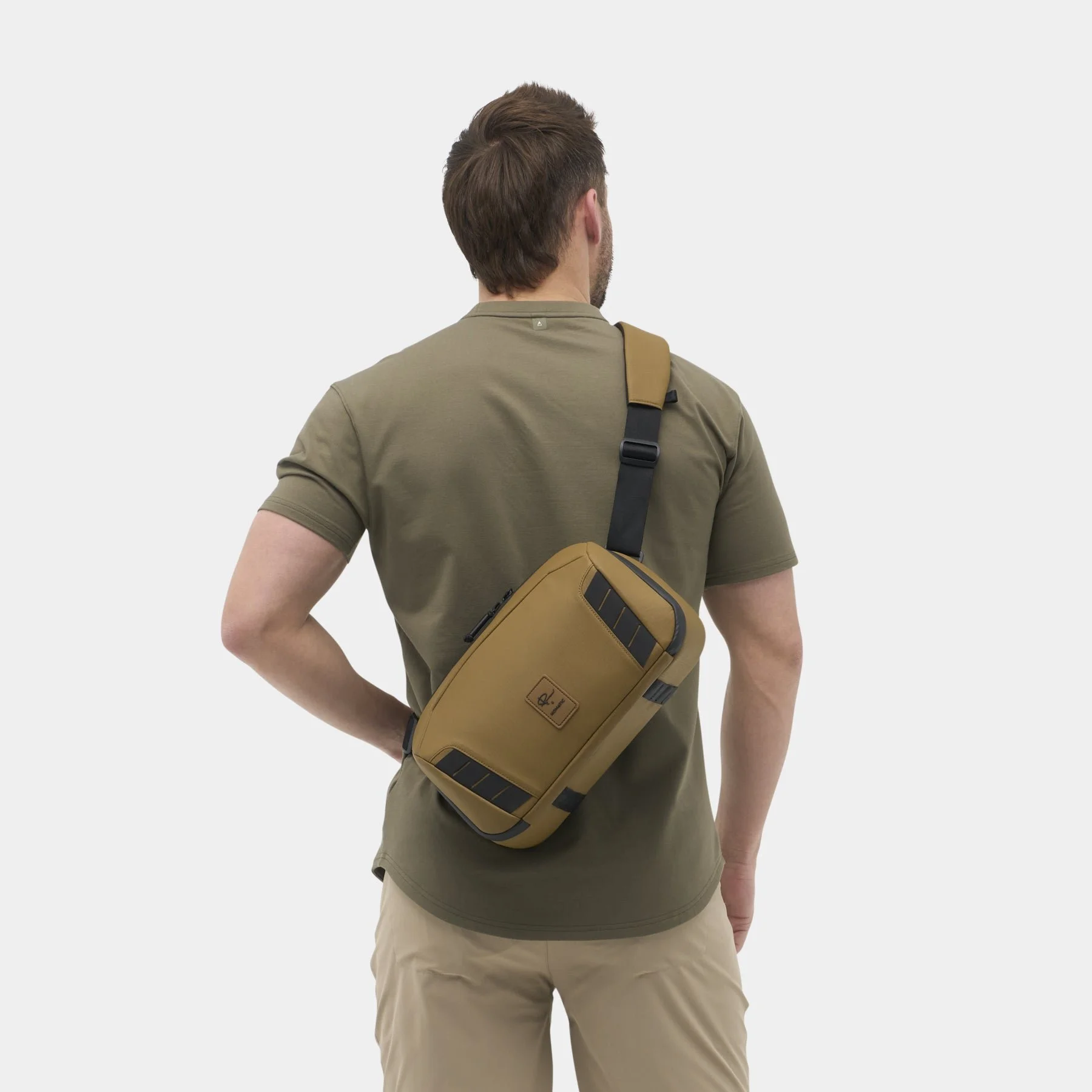 CARO30-07-ShoePocket_17d74370-162f-4514-8414-d52687d0bb04.jpg