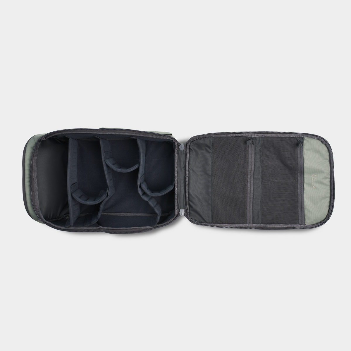 PMLMCP-SGE-01_LumaCameraPack18L_SAGE_NOMATIC_Open_DIVIDERS.png