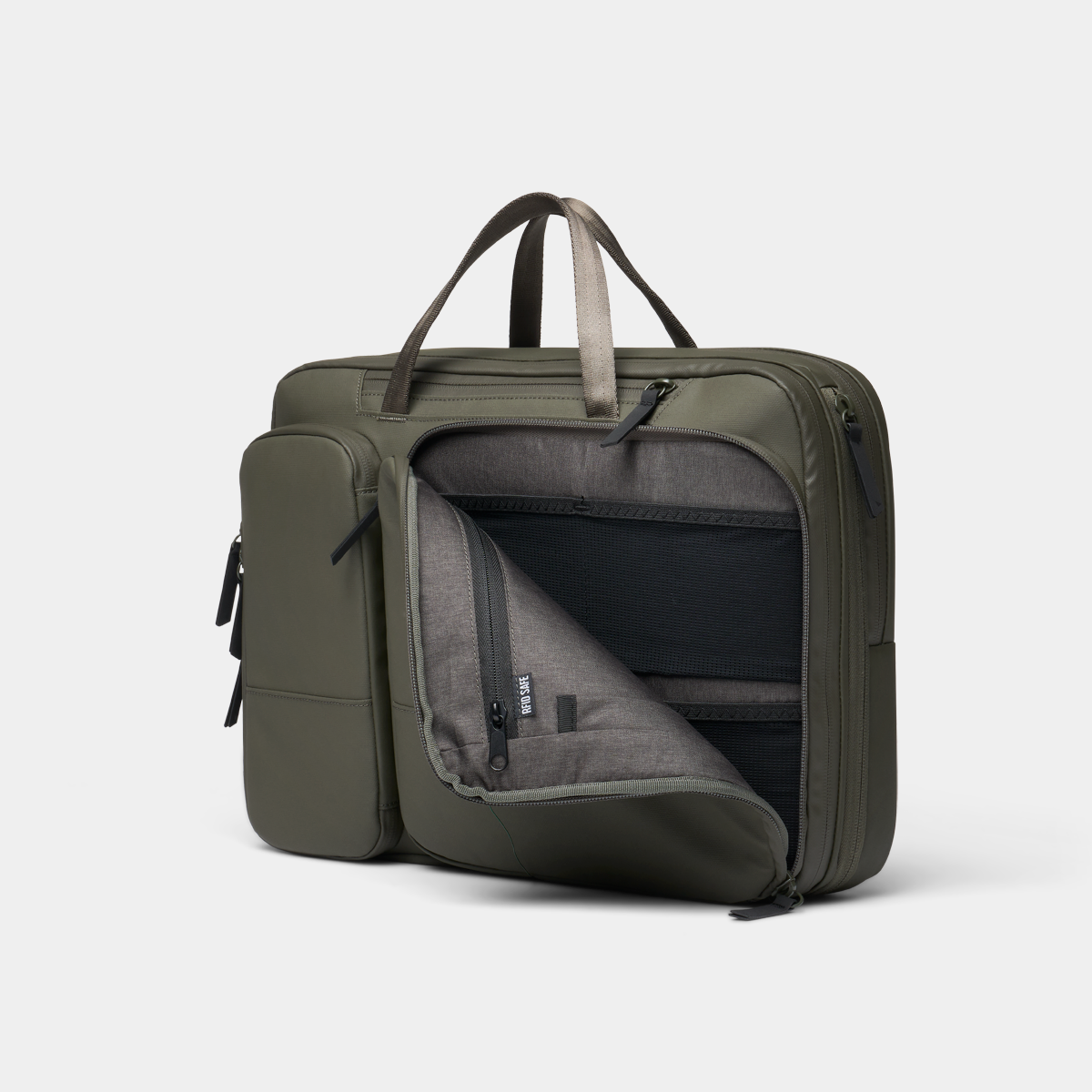 EDLB16-OLV-01_LaptopBag_Olive_NOMATIC_09.png