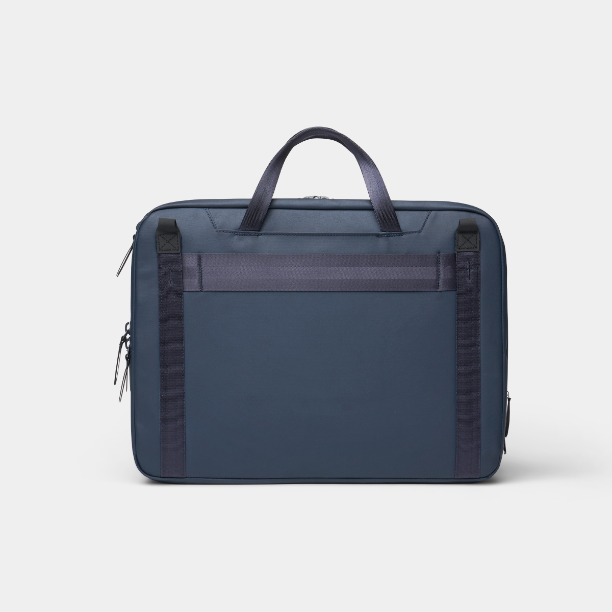 EDLB16-NVY-01_LaptopBag_NAVY_NOMATIC_03.png