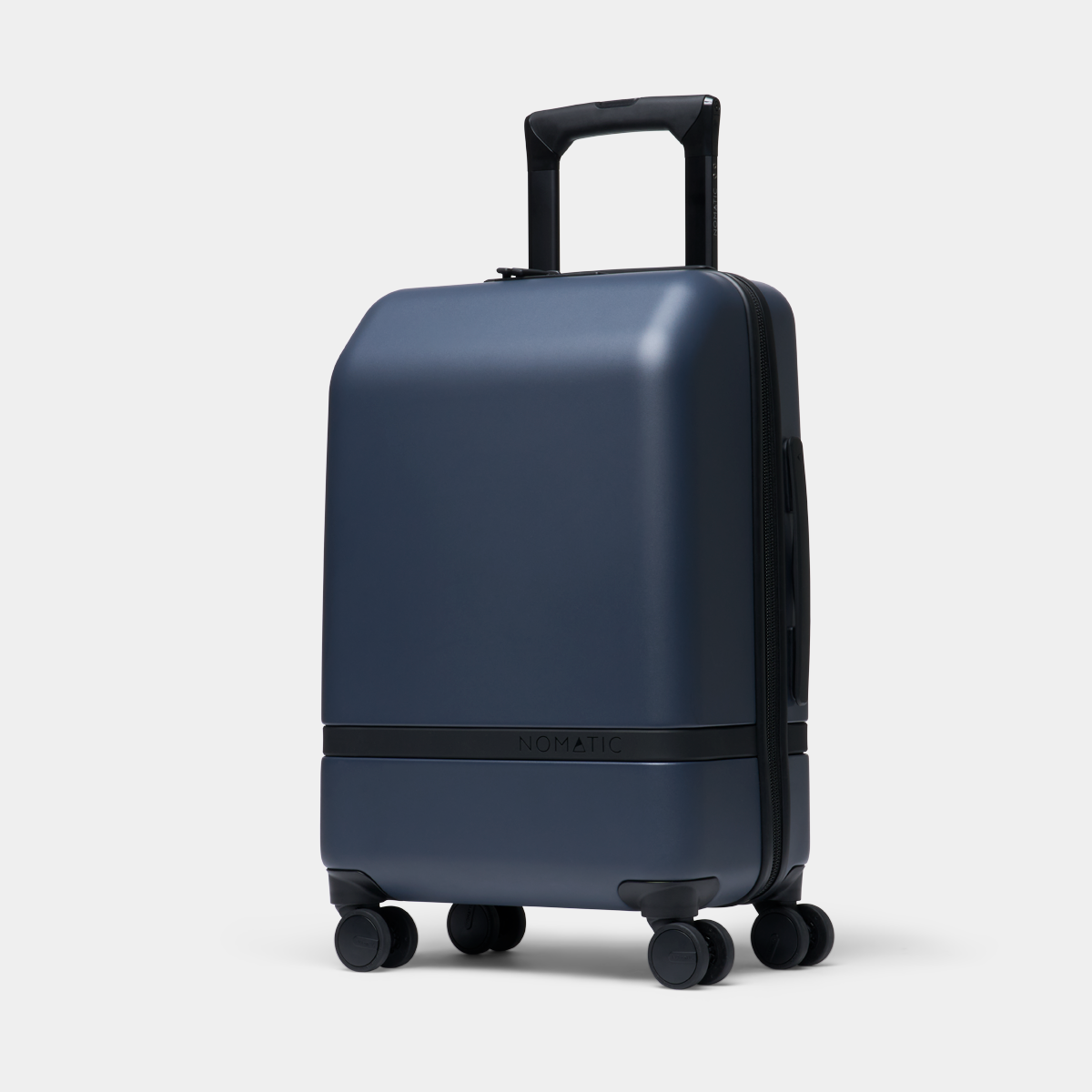 RLCNT2-NVY-01_Carry-OnClassic_NAVY_NOMATIC_04.png