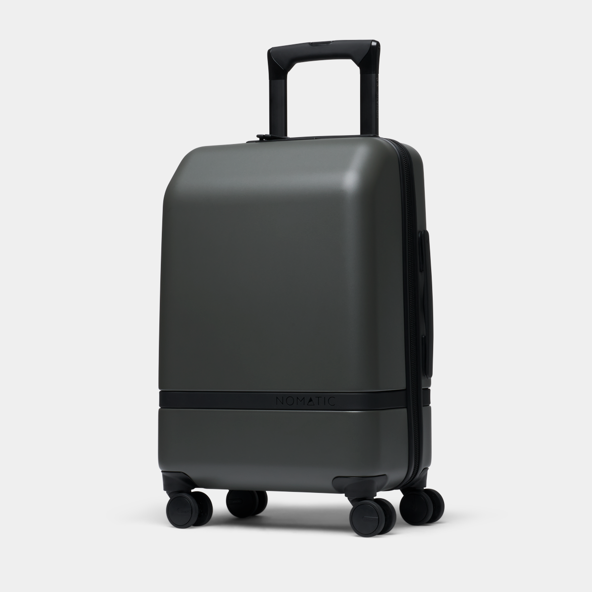 RLCNT2-OLV-02_Carry-OnClassic_Olive_NOMATIC_03.png