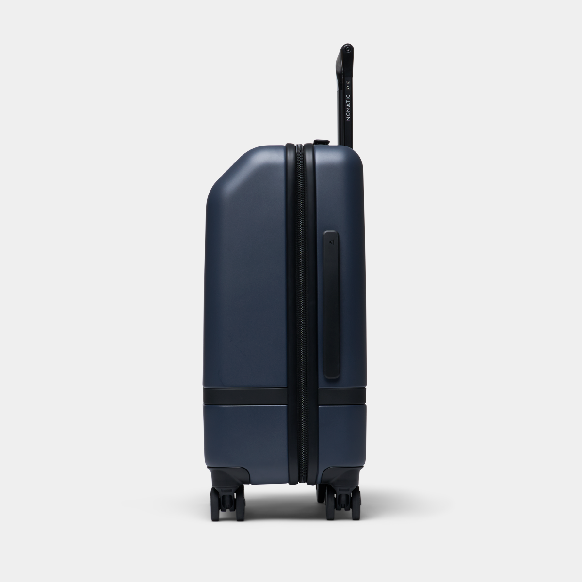 RLCNT2-NVY-01_Carry-OnClassic_NAVY_NOMATIC_05.png