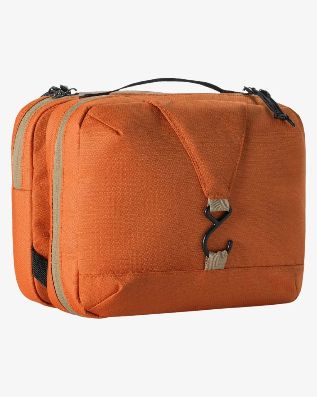 2026-05-01-eagle-creek-trifold-toiletry-mandarin-c.jpg