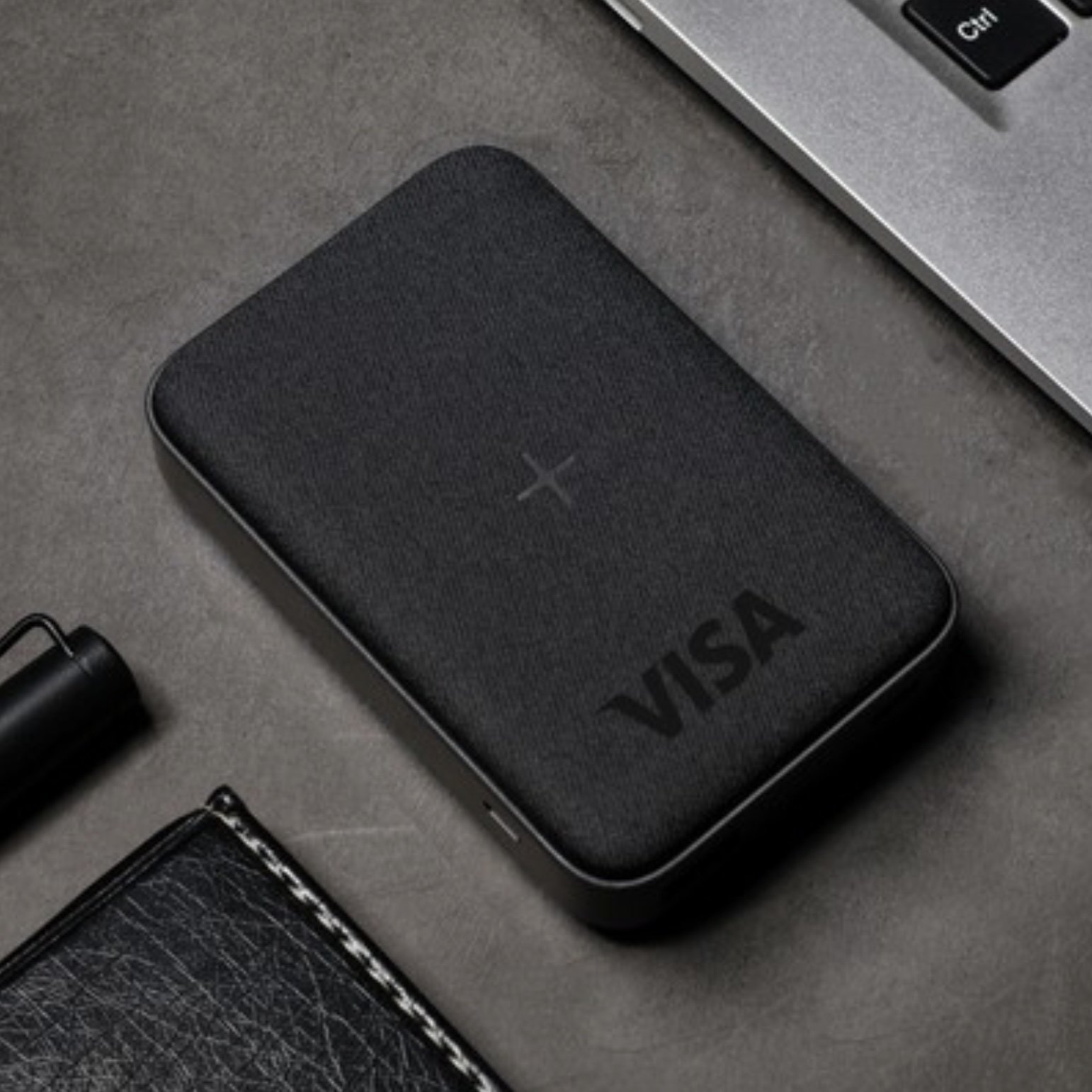 10k magsafe 3.jpg