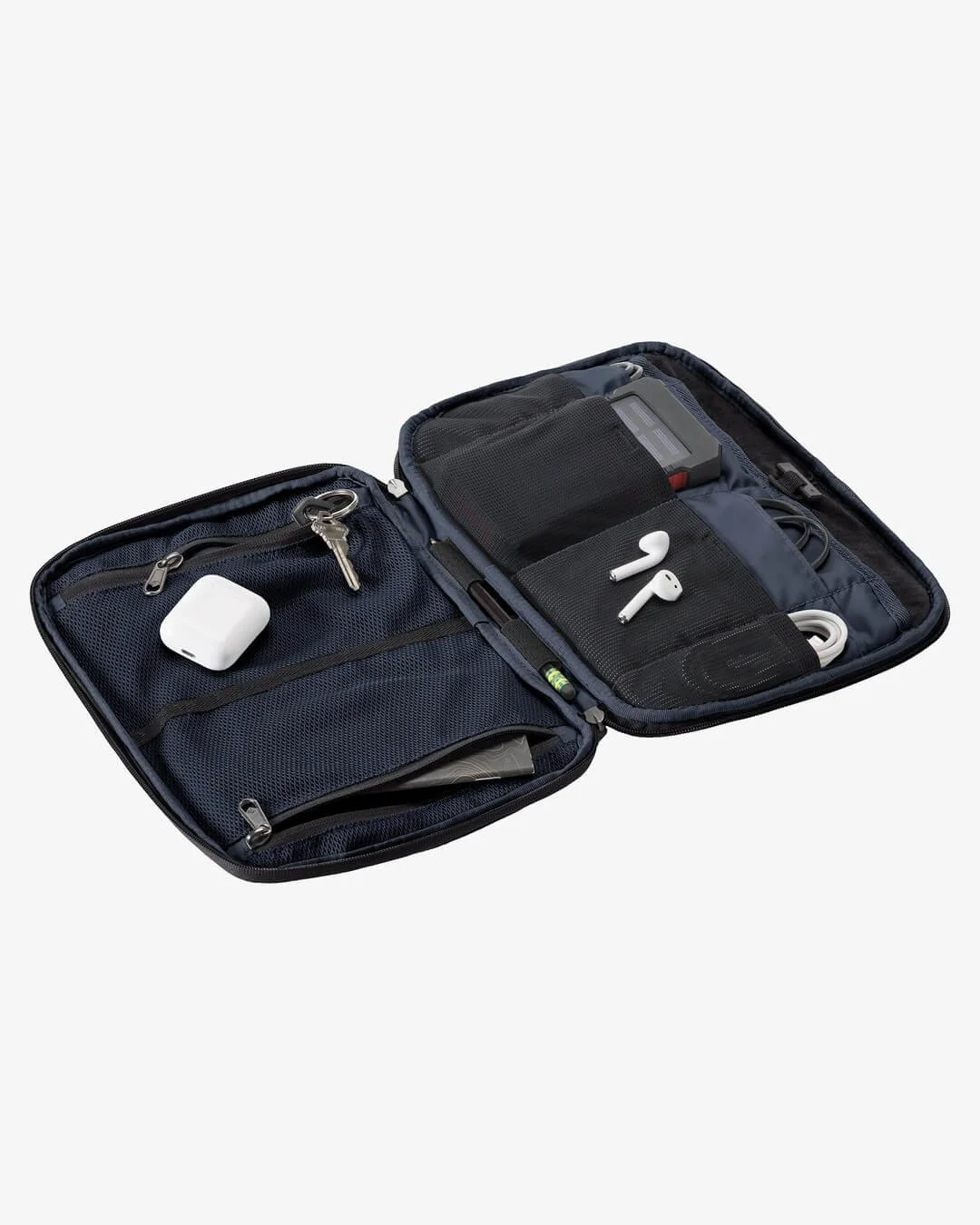 2026-05-01-eagle-creek-e-tools-organizer-pro-navy-d.jpg