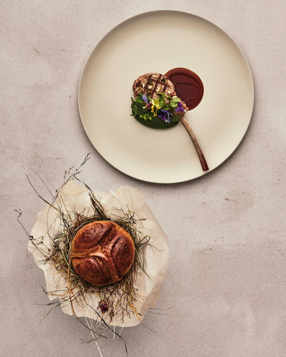 Immersive Dining Experience:        

F&B Concept 