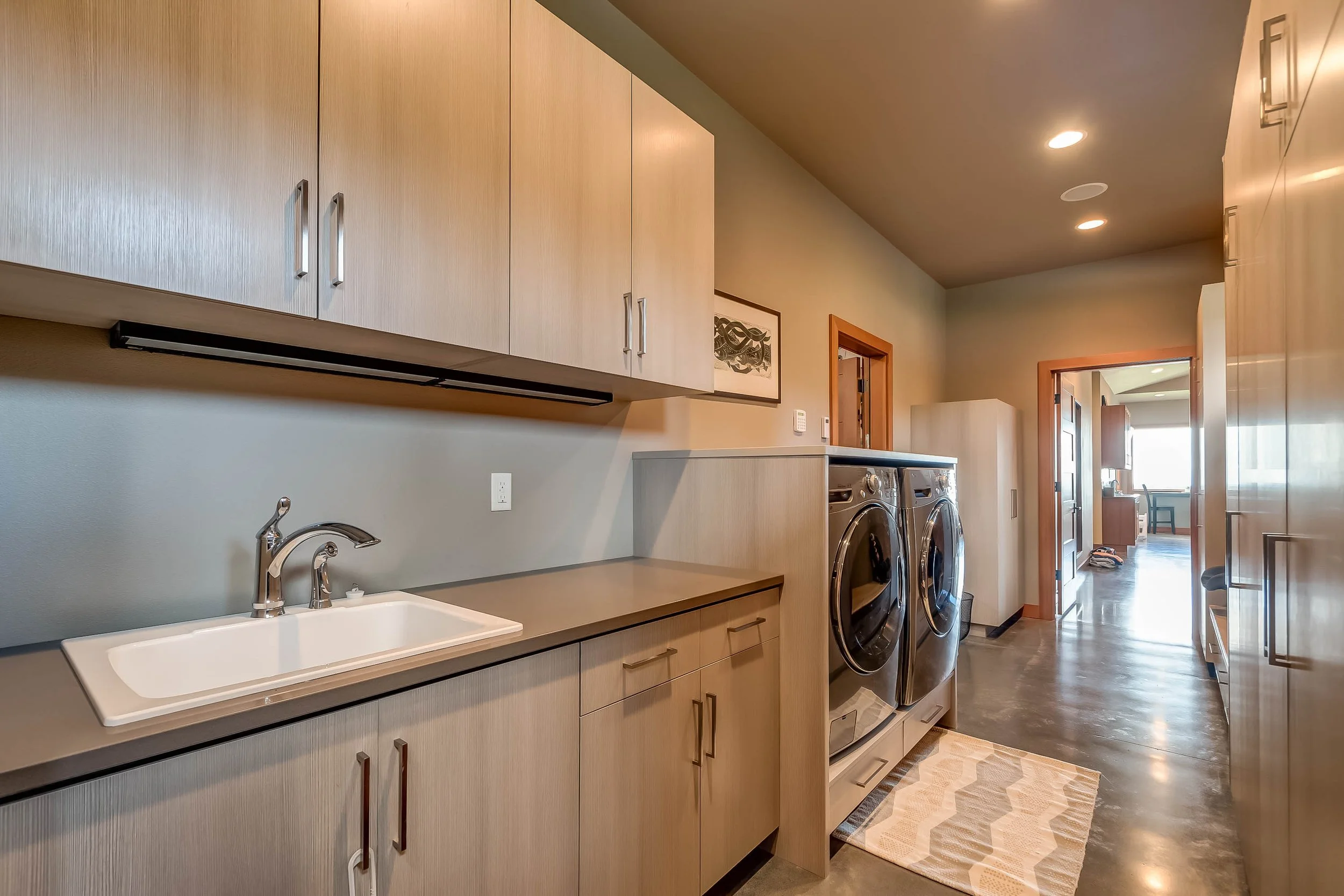 3533 Bartlett Ave-10.jpg