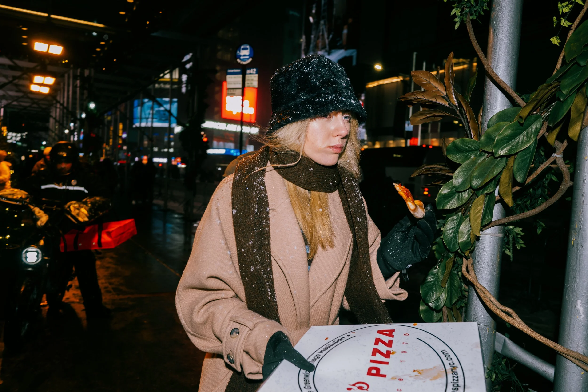 adriana-cox-street-photography-winter-in-nyc-17.jpg