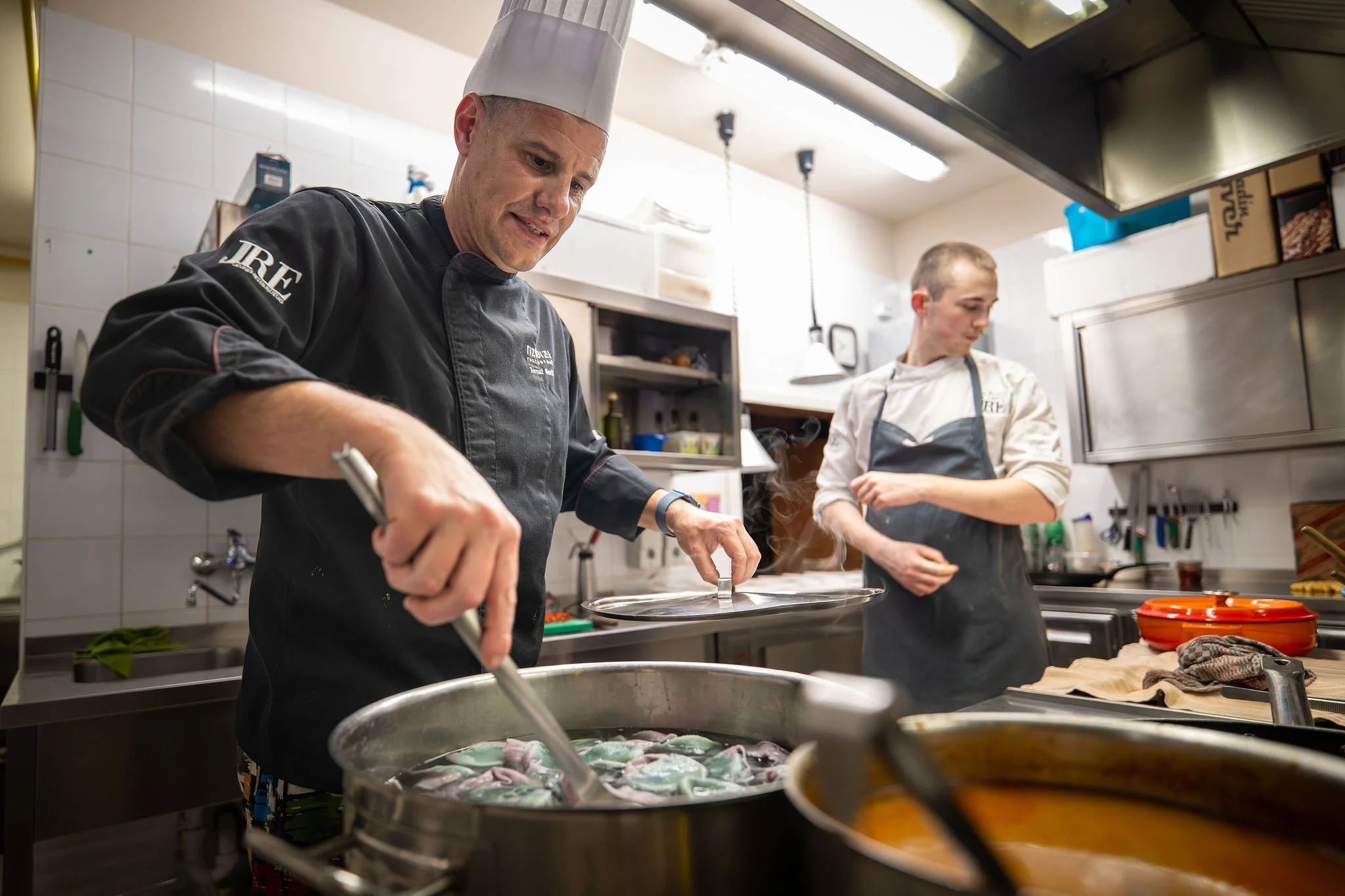 13-03-2026_Kulinarični-večer-modre-rakovice-Rizibizi_Zavod-YouSea_Foto-Danej-Benulič (107).jpg