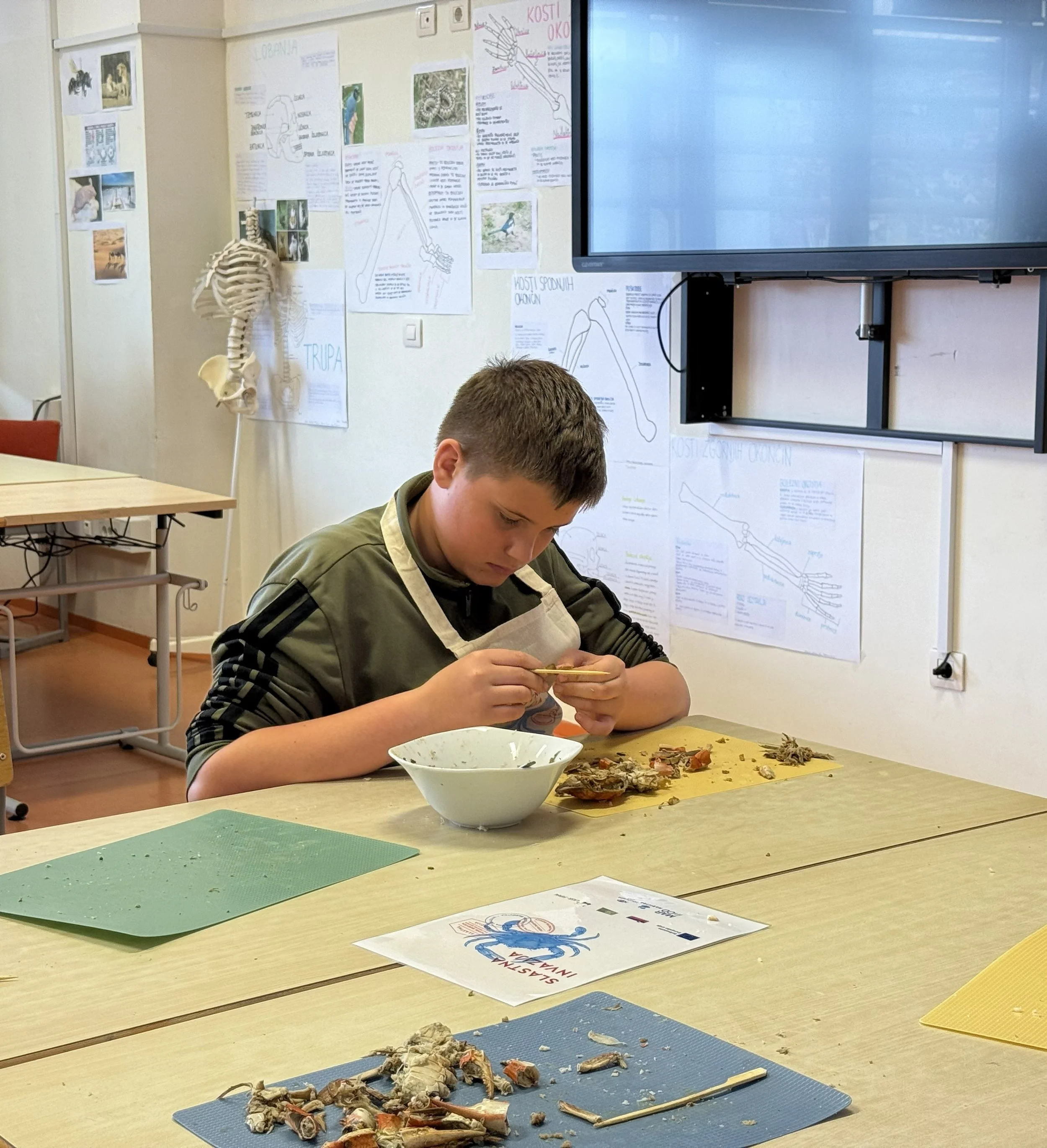 09-04-2026_Kuharska-delavnica-Slastna-invazija_OŠ-Koper (48).jpg