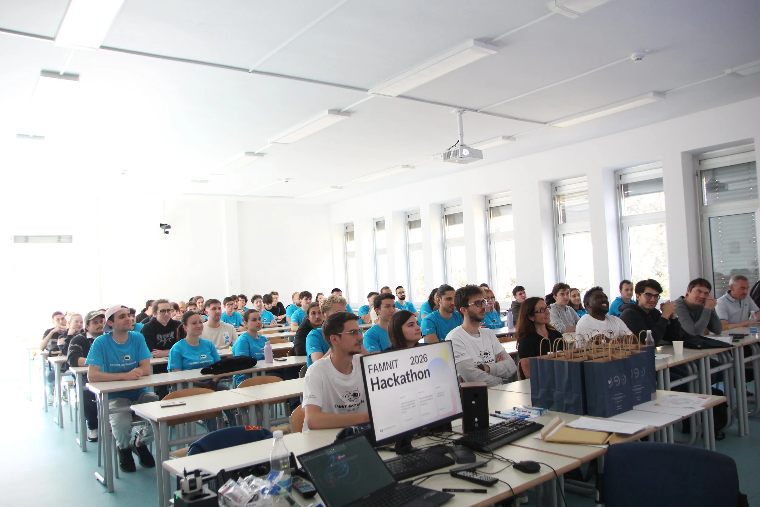 FAMNIT Hackathon 2026-podelitev nagrad-avtor Anastasija Damnjanovska.JPG
