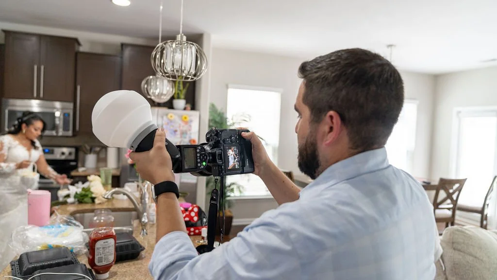 savannah georgia ga wedding elopement micro wedding photographer working behind the scenes