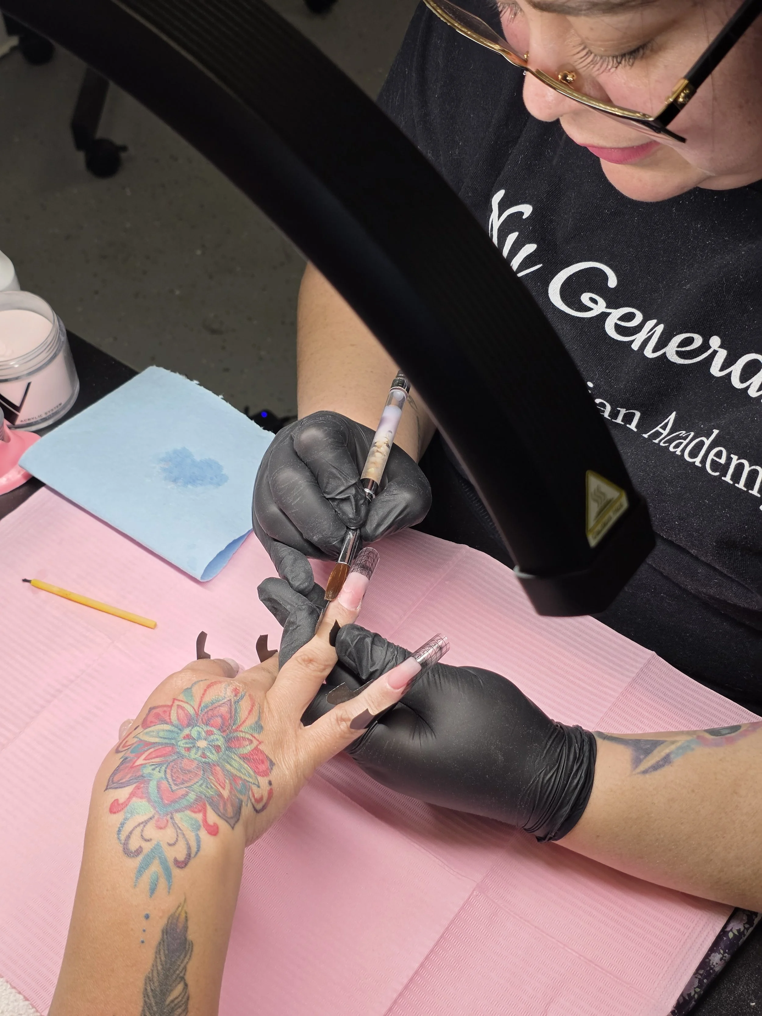 600-Hour Manicure Program
