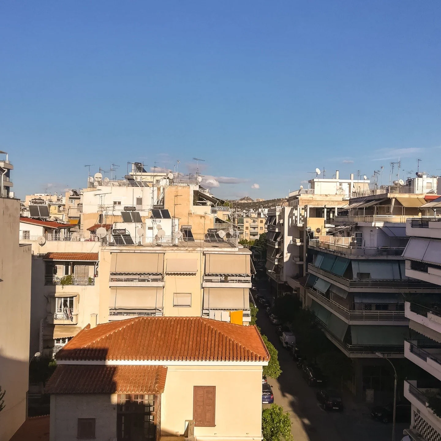 View of Athens with the different captures of shots!!!

#greece🇬🇷 #greecelover_gr #greecestagram #captures #photographychallenge #photographyoftheday #cityofathens #cityofathens🇬🇷❤️ #beautifulday☀️ #attraction
