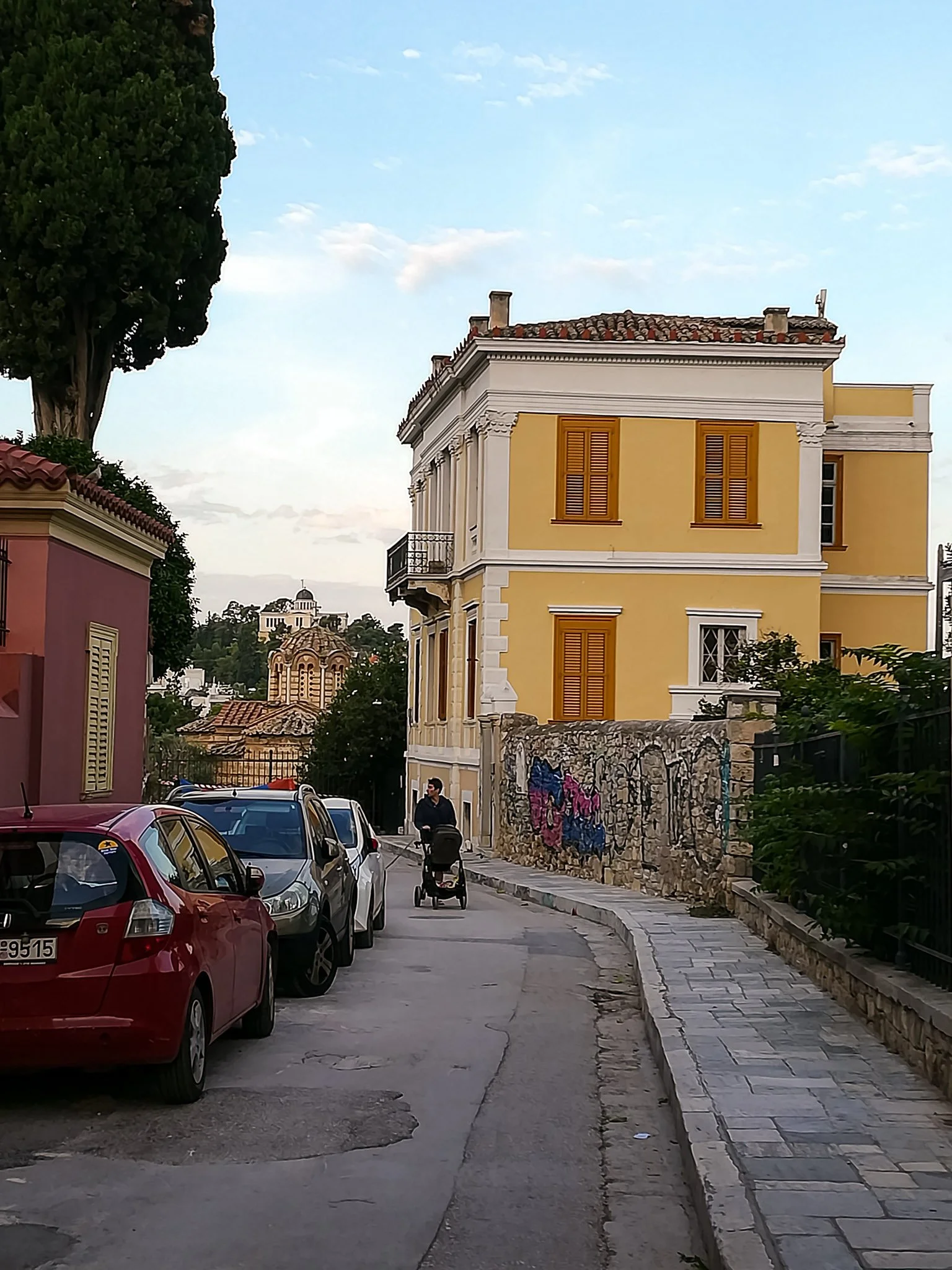 IN THE ALLEYS OF A GENTLE STORY UNFOLDS