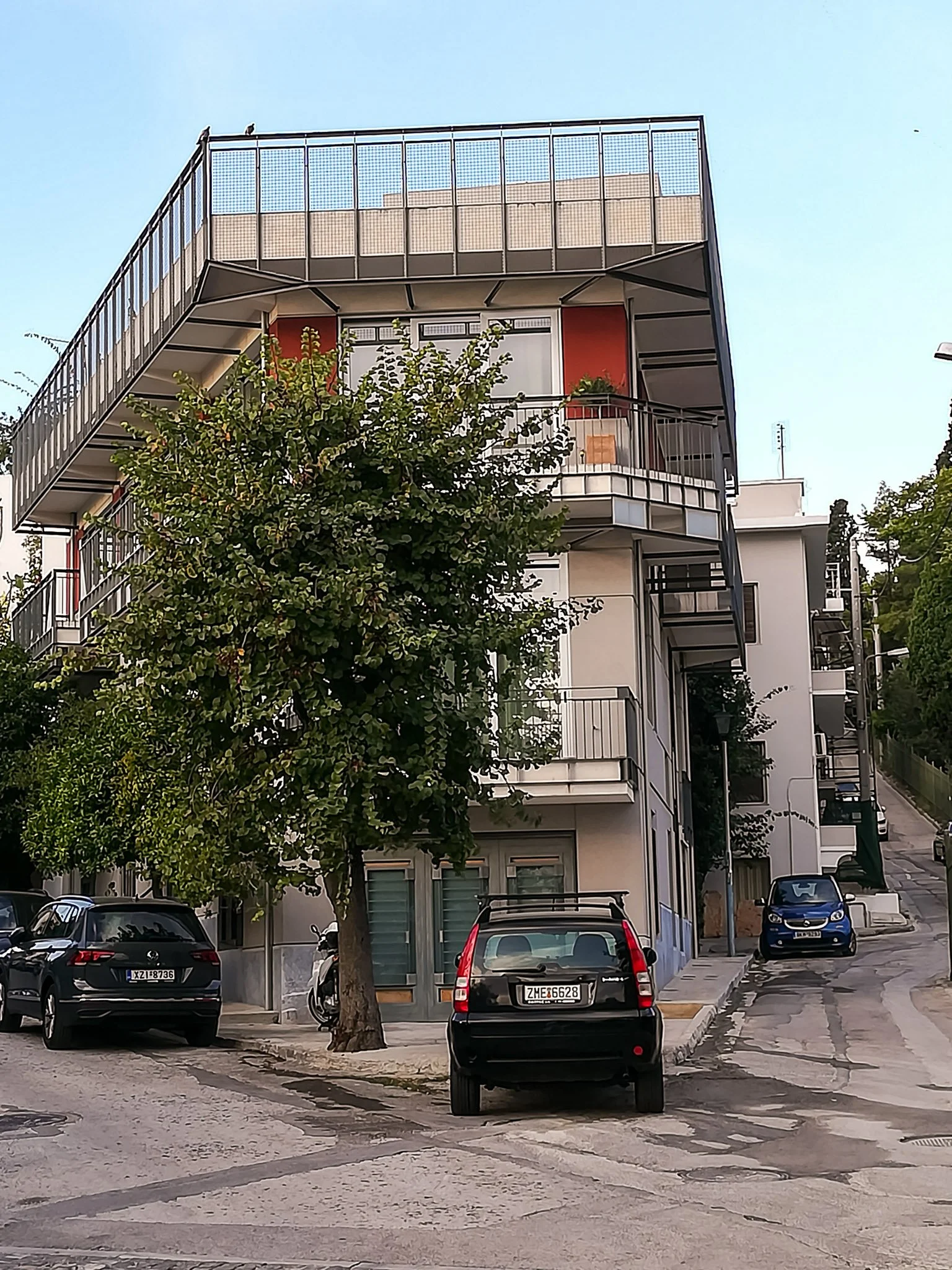 BEAUTIFUL ARCHITECTURE BUILDING