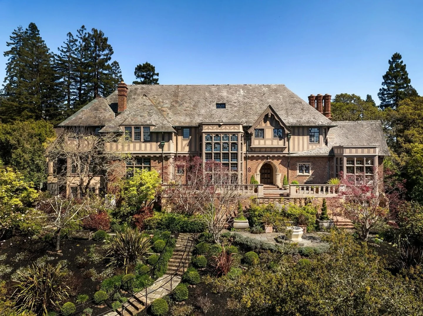 On the Market::⁠ There&rsquo;s nothing like a little Bay Area baronial grandeur for the holidays! Continuing our foray into Northern California, let&rsquo;s dive into the Tudor Revival style Jean C. Witter residence designed by the Oakland-based arch