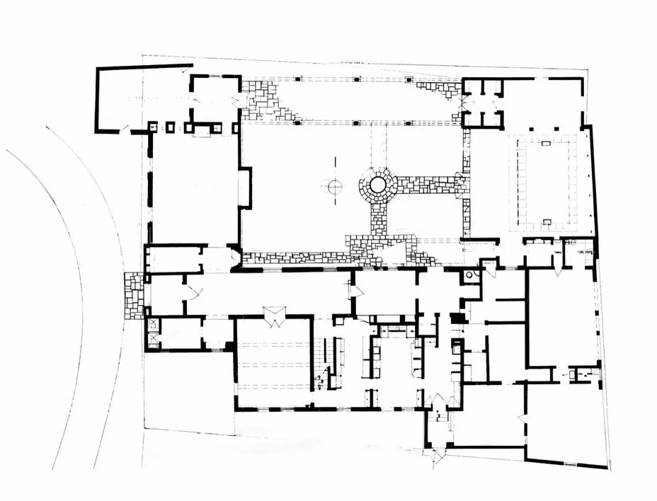 ⁠Following her 1927 divorce from Charlie Chaplin, Lita Grey Chaplin (1908-1995) would tap architect Roy Seldon Price to design a new home on a large corner lot in the flats of Beverly Hills. For Chaplin, Price, a proponent of the Spanich Colonial Rev