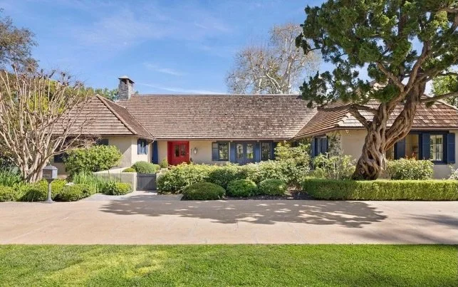 On the Market:: 1921 Johnson, Kaufmann and Coate-designed French Norman Revival style home in Pasadena.⁠
⁠
As we all know, the French Norman Revival style has a hold over me like nothing else, and today&rsquo;s Johnson, Kaufmann and Coate-designed ho