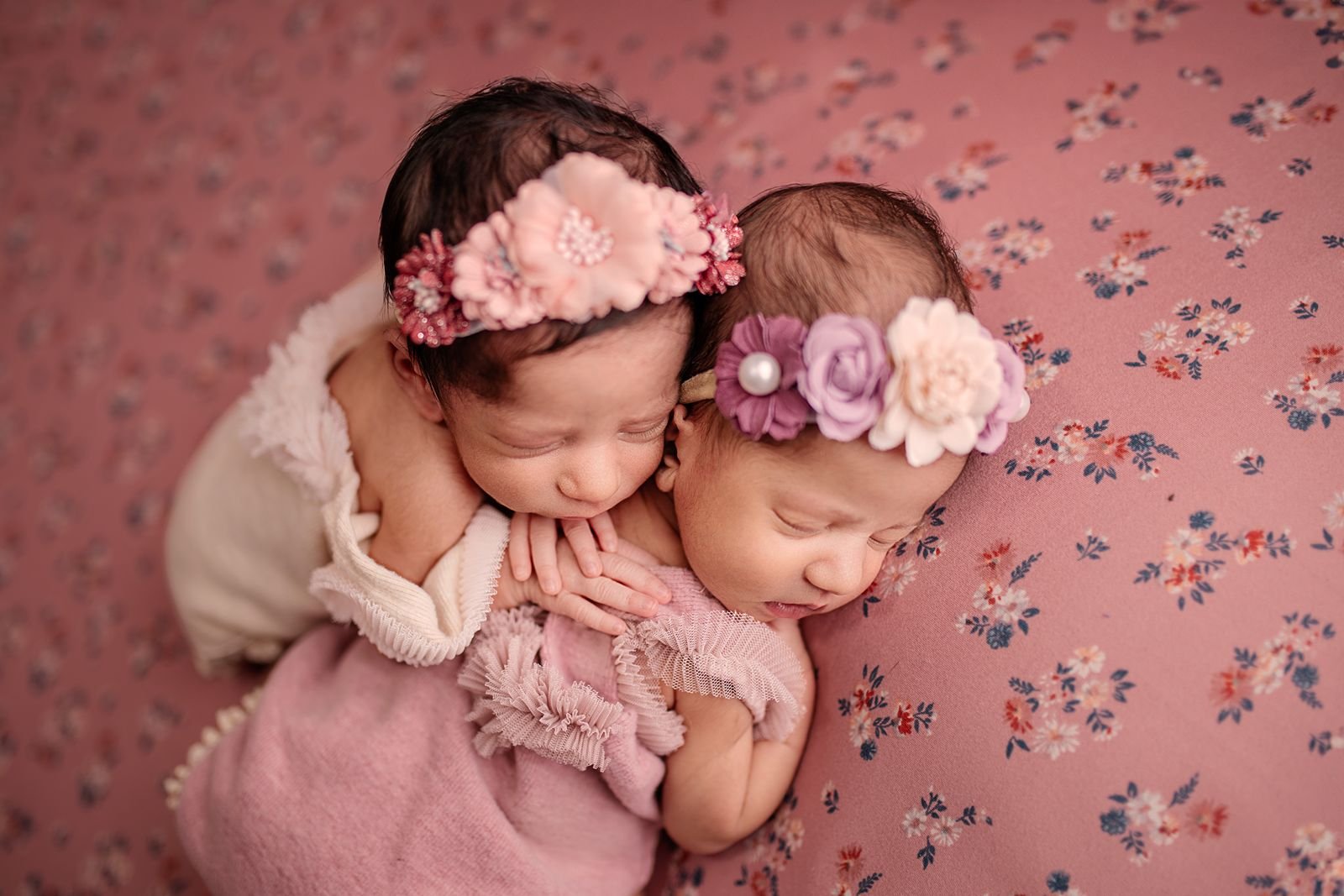 Notre Dame Indiana's Best Newborn Photographer.jpg