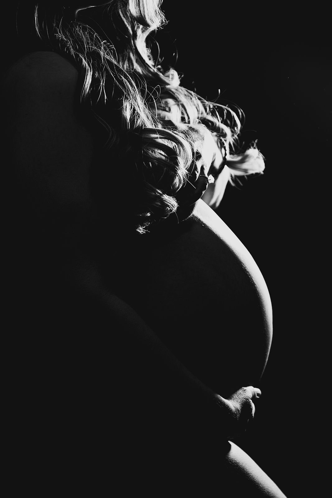 Fine Art Nude Maternity Photos in Chicago Illinois.jpg