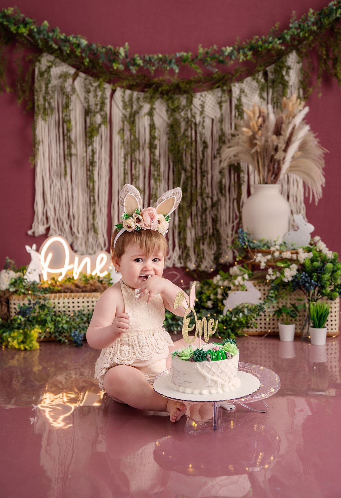 Aberdeen Indiana First Birthday Photographer.jpg