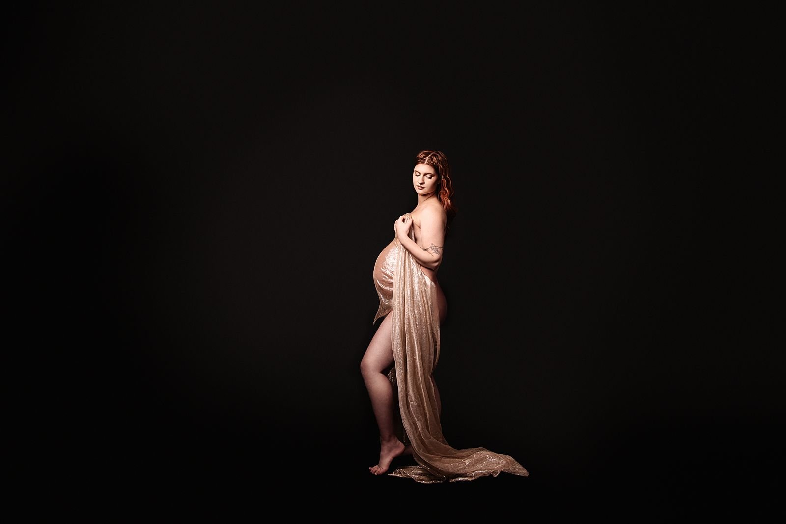 Hobart Indiana Fine Art Nude Maternity Photographer.jpg