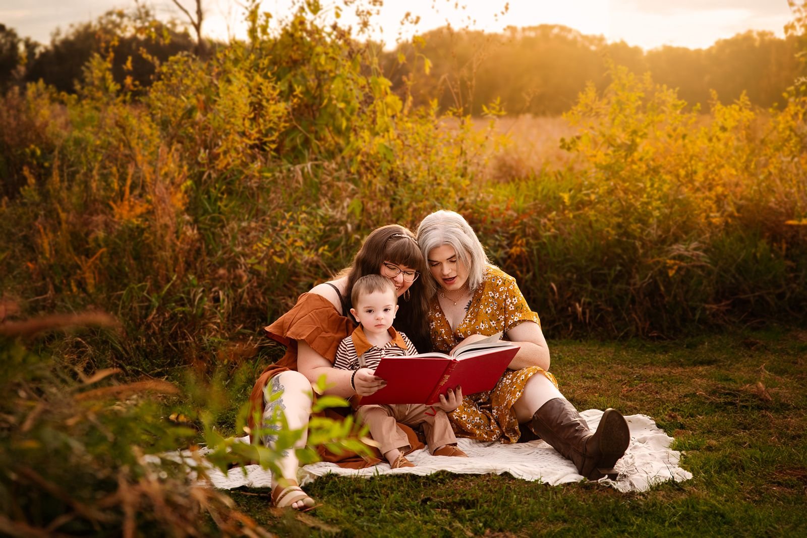 Tender Moments- Valparaiso, IN Maternity & Newborn Photographer.jpg