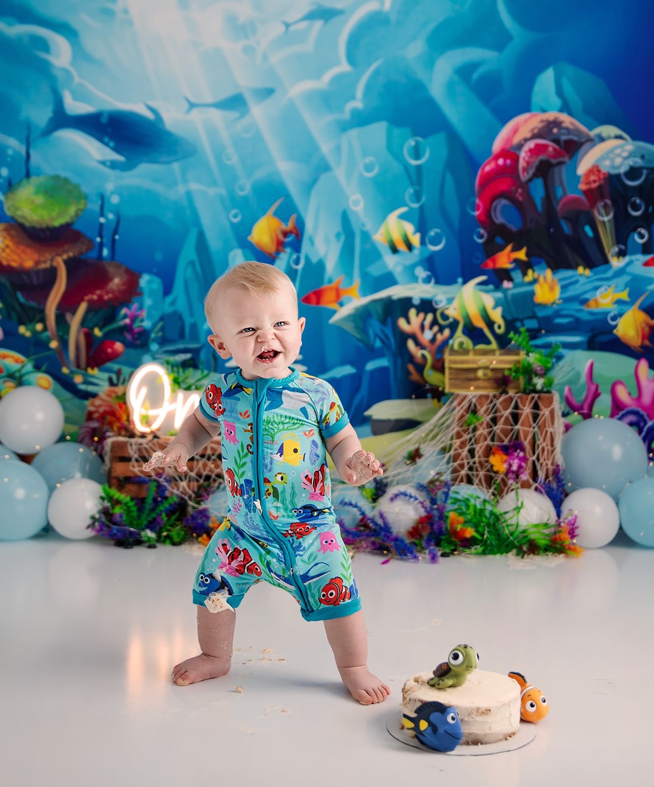 Three Oaks Michigan First Birthday Photographer.jpg