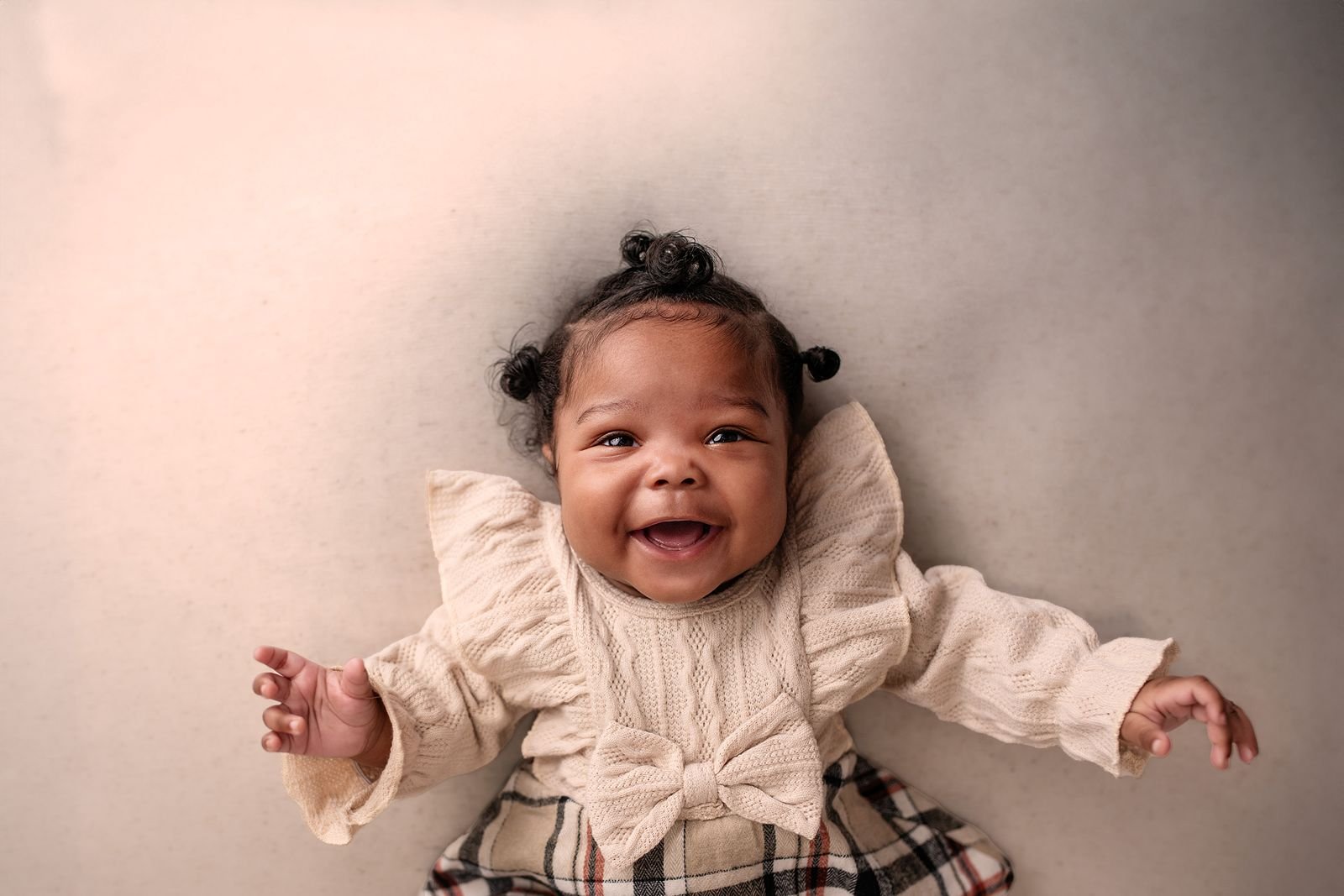 Northwest Indiana Baby Milestone Photographer.jpg