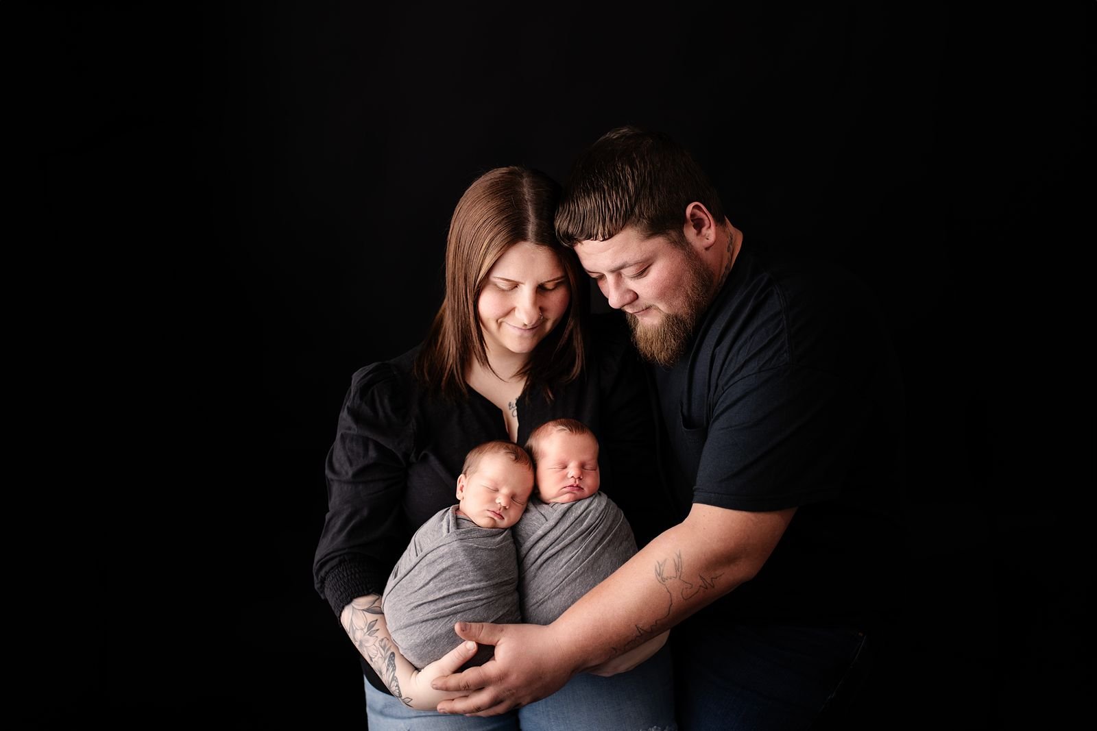 Chicagoland Twin Newborn Photographer.jpg