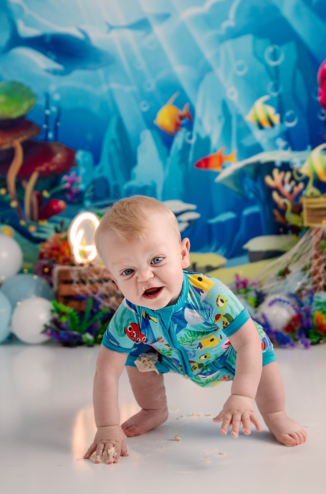 Sawyer Michigan First Birthday Photographer.jpg