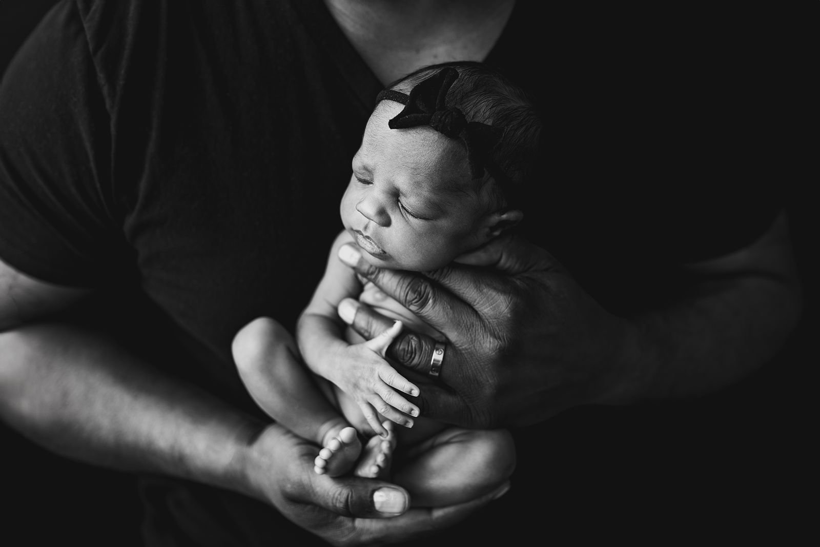 Dyer Indiana's Best Newborn Photographer.jpg
