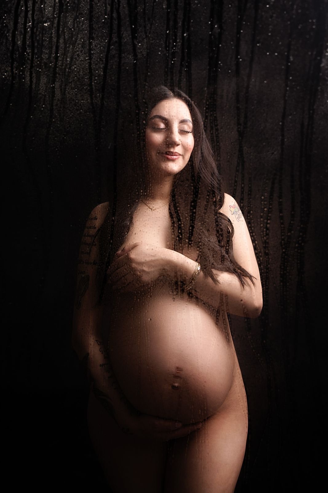 Mckinley Terrace Indiana Maternity Photographer.jpg