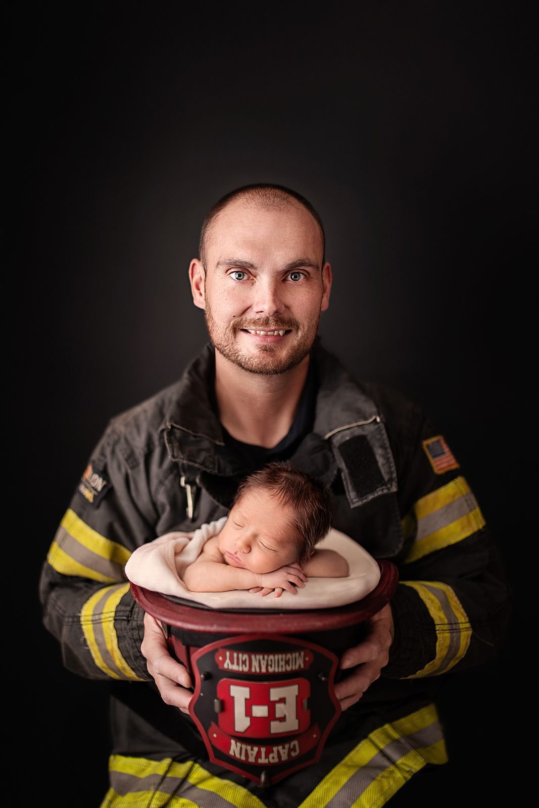 Valparaiso Indiana's Best Newborn Photographer.jpg