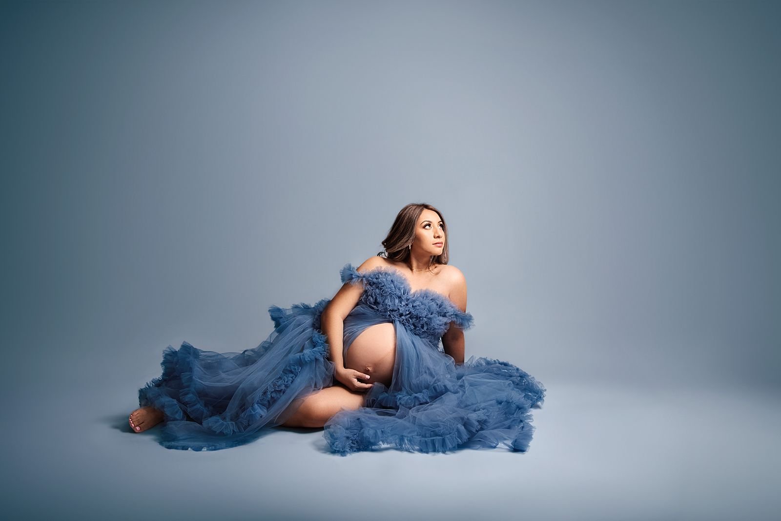 South Bend Indiana Luxury Maternity Studio.jpg