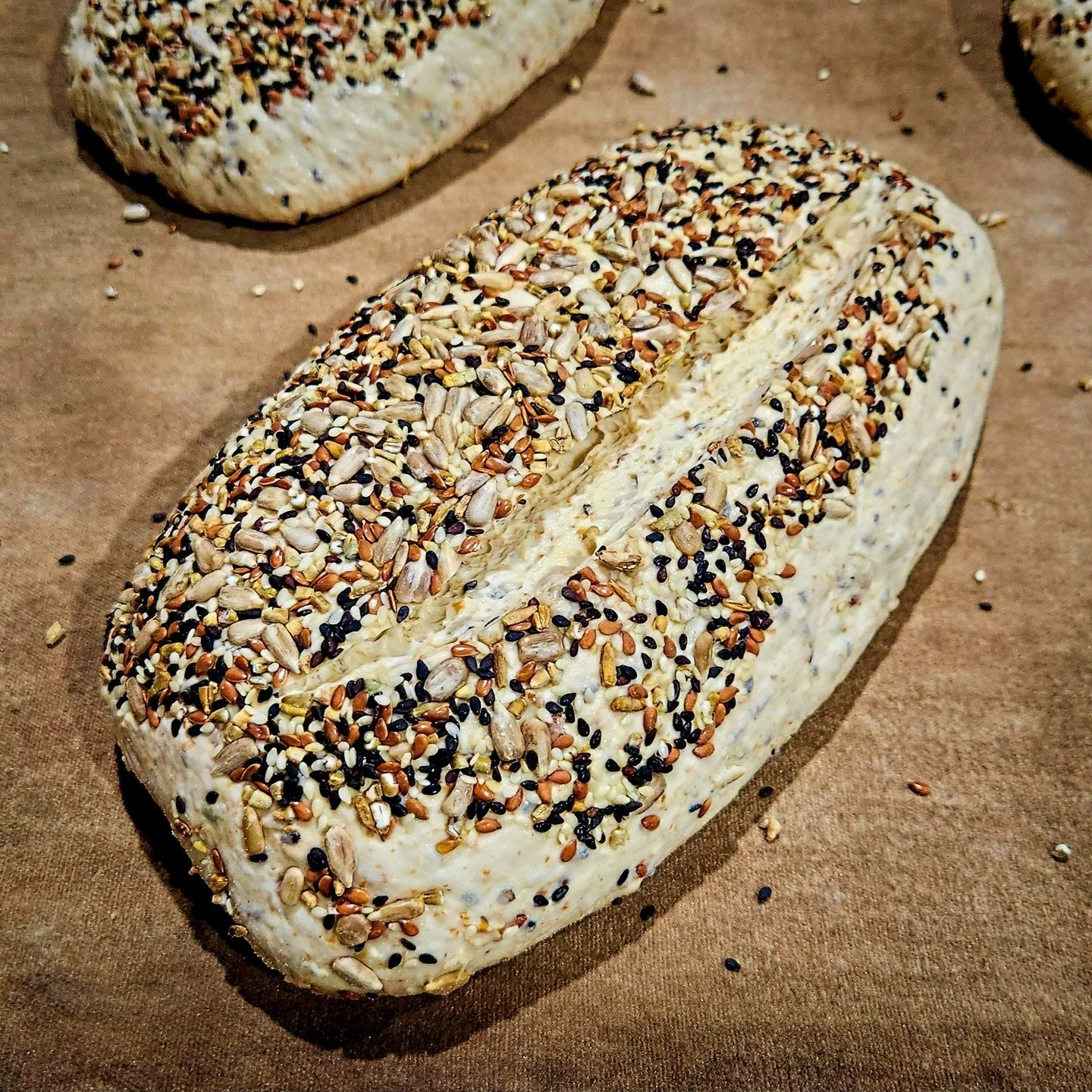 Good bread doesn&rsquo;t need a story. It speaks for itself. 

Made fresh. Made slowly. Made for everyone. 🙌

Come find ours this weekend @parnellfarmersmarket, @greylynnfarmersmarket