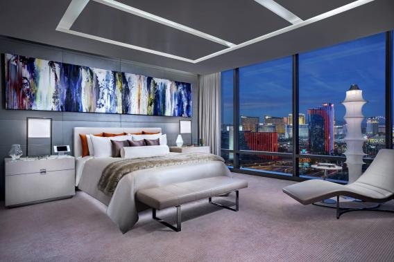 Palms_Suite29201Bedroom_v3.jpg