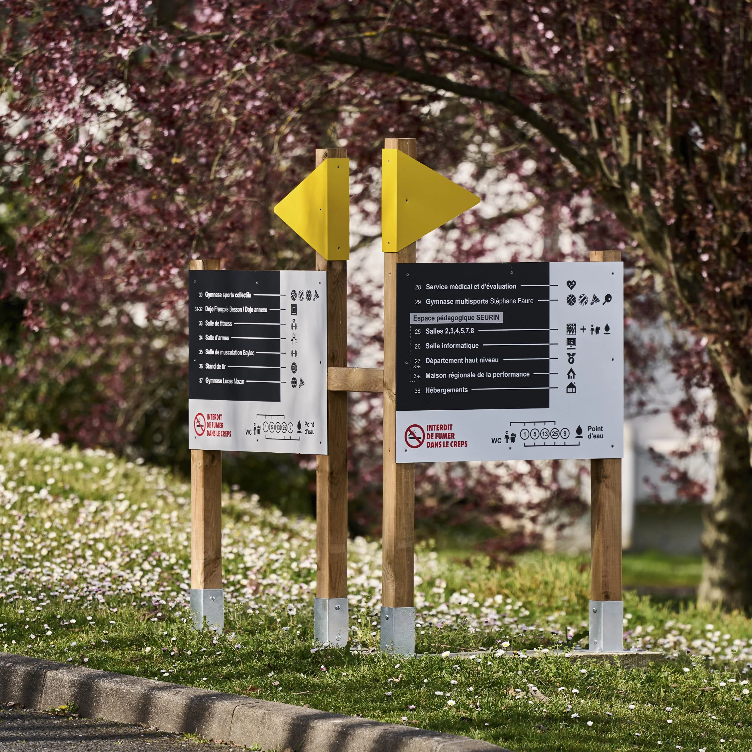 Conception-Signaletique_Equipement-Sportif_CREPS-Espace-Exterieur-Talence_L1004450-COUVERTURE-format-1x1-2500px-qualite-max-1000ko.jpg