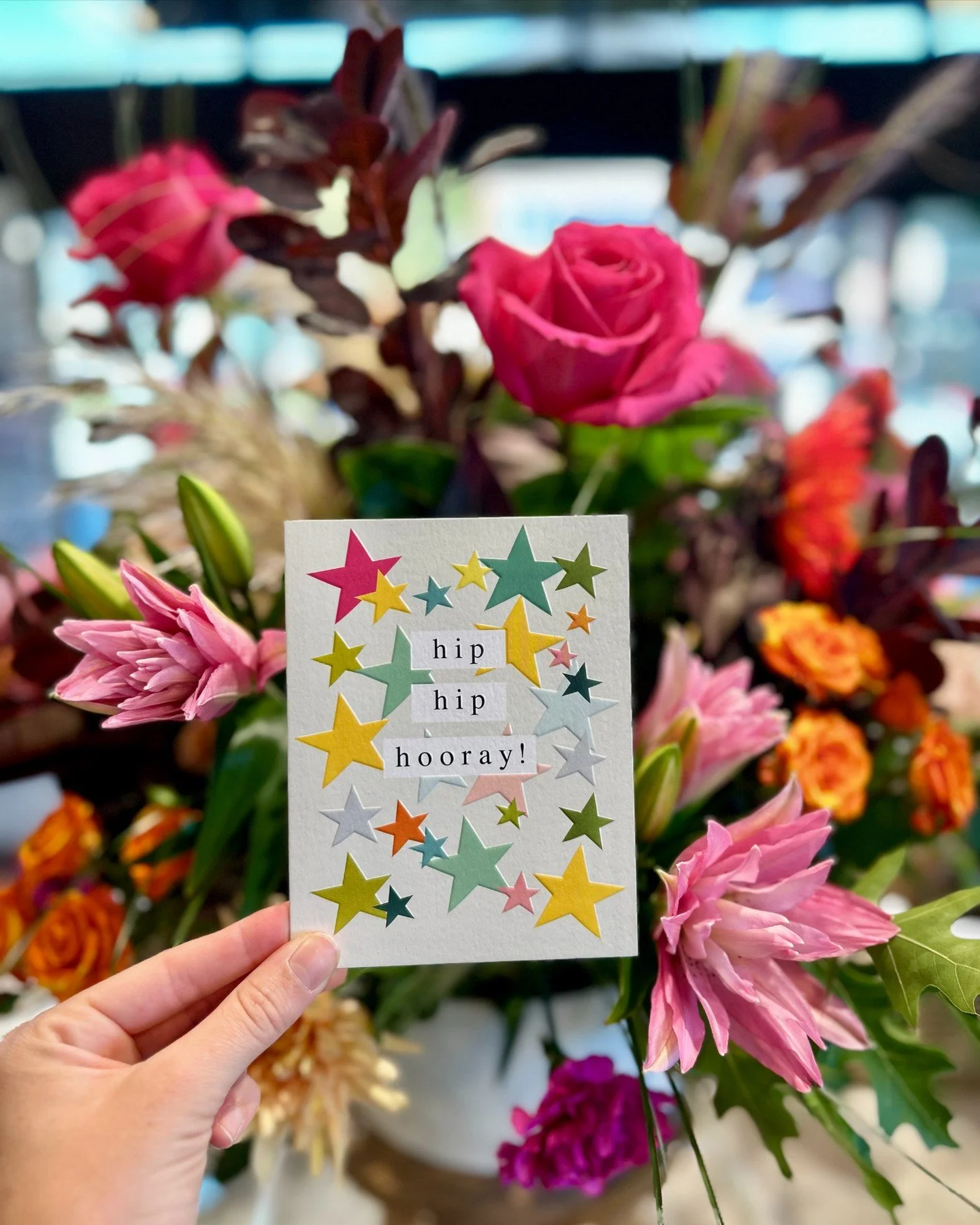 ♎ Happy Birthday, Libras! ♎

Known for your charm, creativity, and ability to bring people together, you have a way of making every space feel a little more beautiful!

Wishing all our Libra friends a wonderful year ahead. 🎂 💐

#STEMSByStongs #Flor