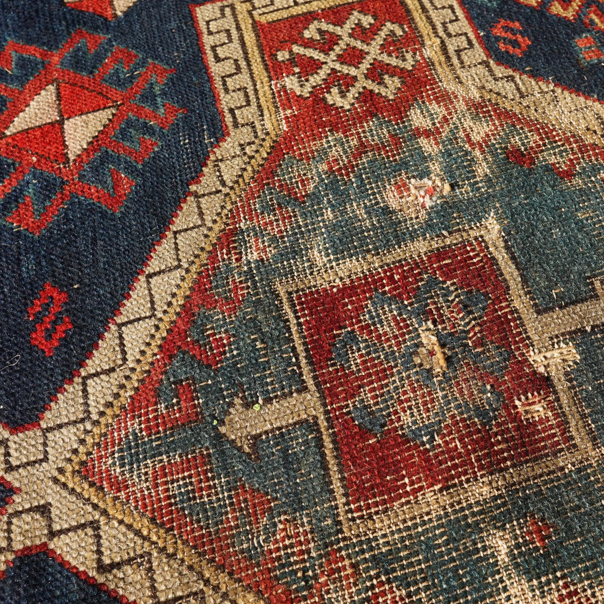 5885 detail 1.jpg