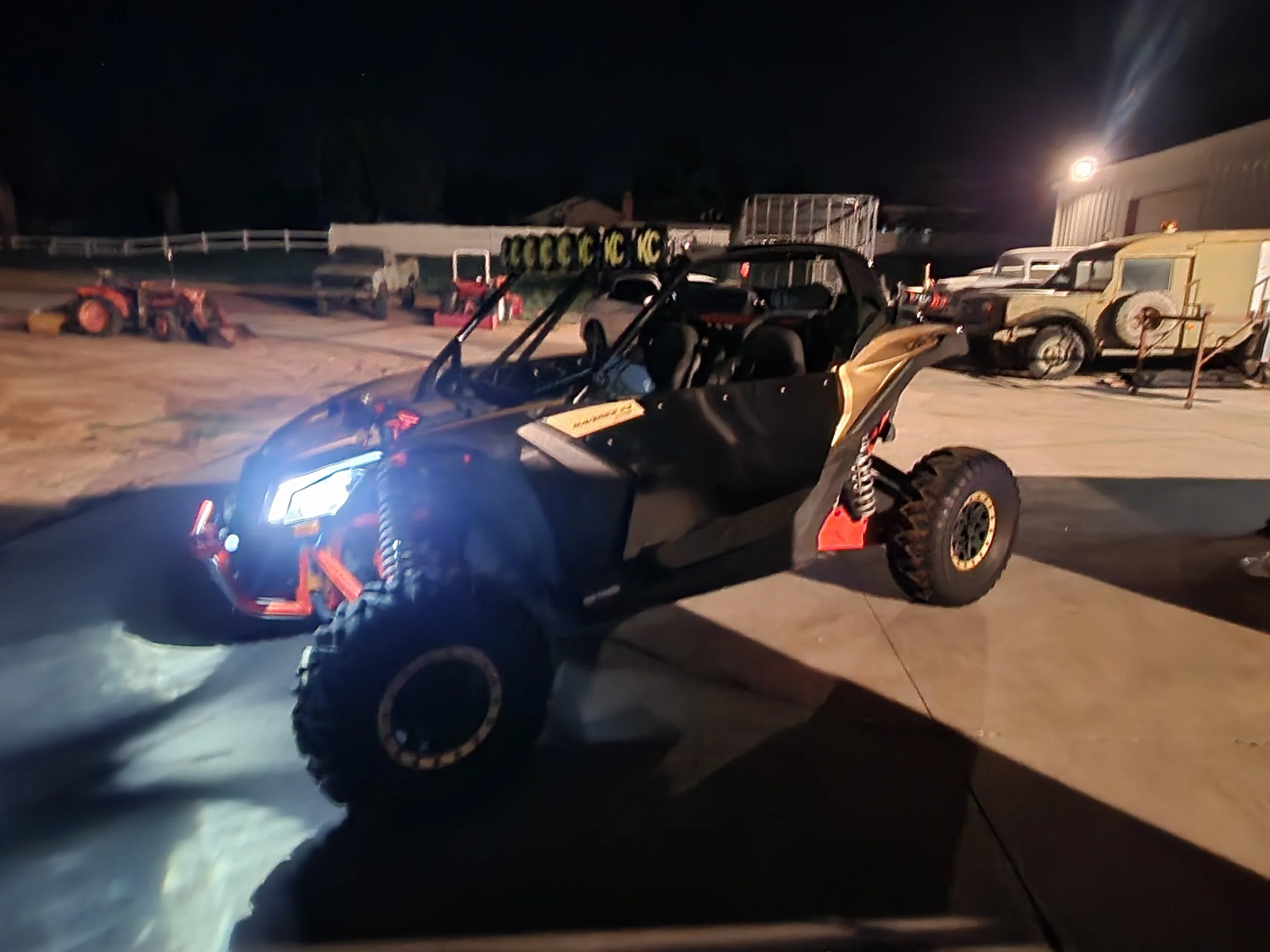 _storage_emulated_0_DCIM_CCE Can Am 2 Seat_20231005_193455.JPG