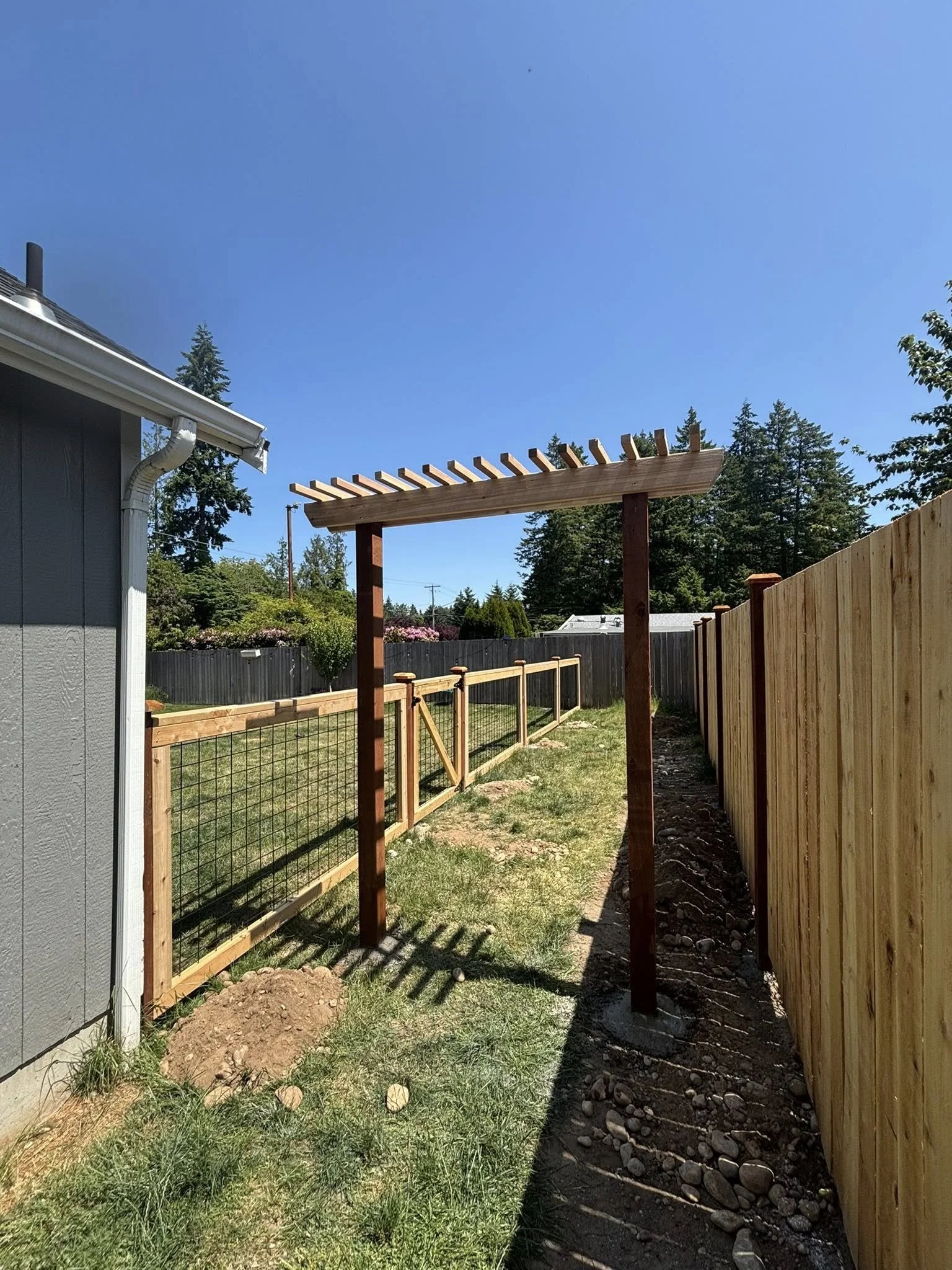 Five Common DIY Mistakes to Avoid When Installing a Cedar Fence at Home