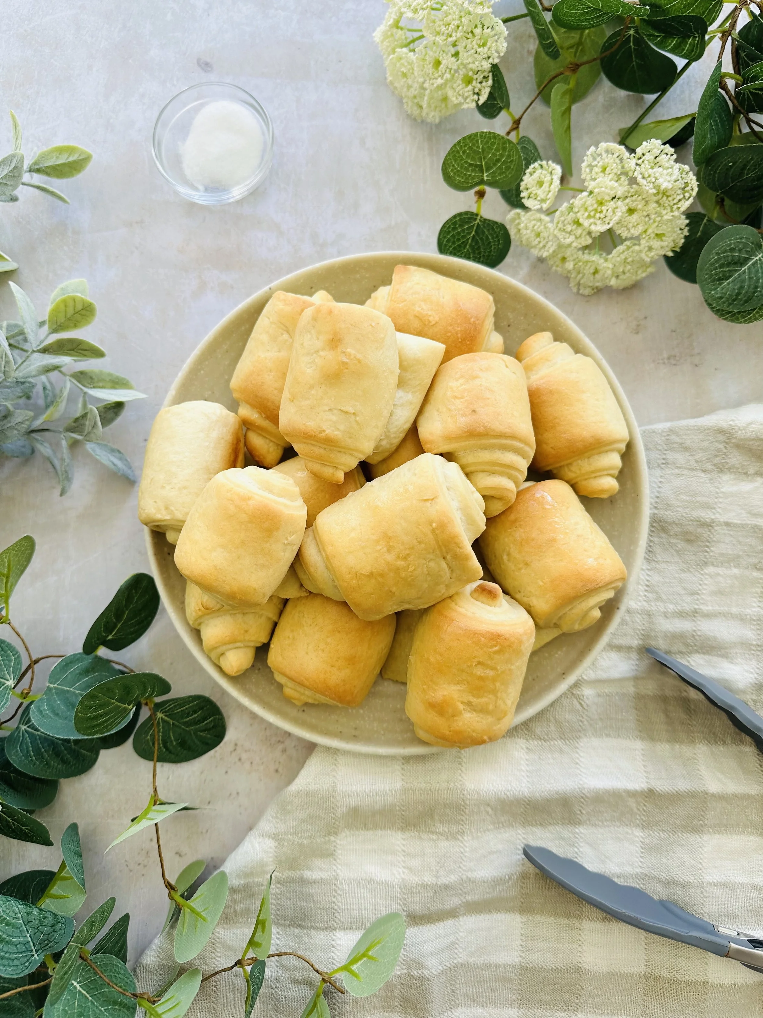 Easy Homemade Soup Rolls