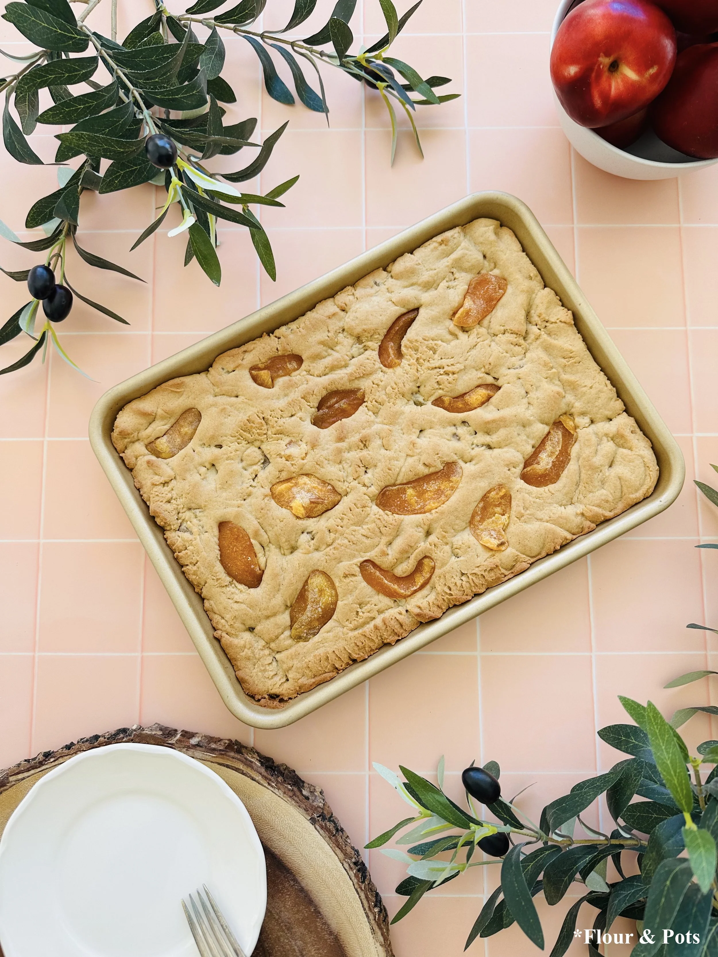 Peaches & Cream Cookie Bars
