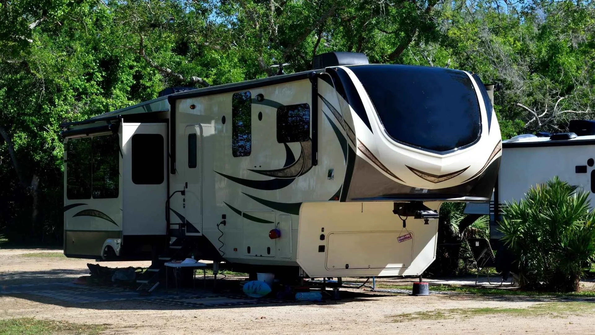 Fifth Wheel RV Rental: What Every First-Timer Should Know