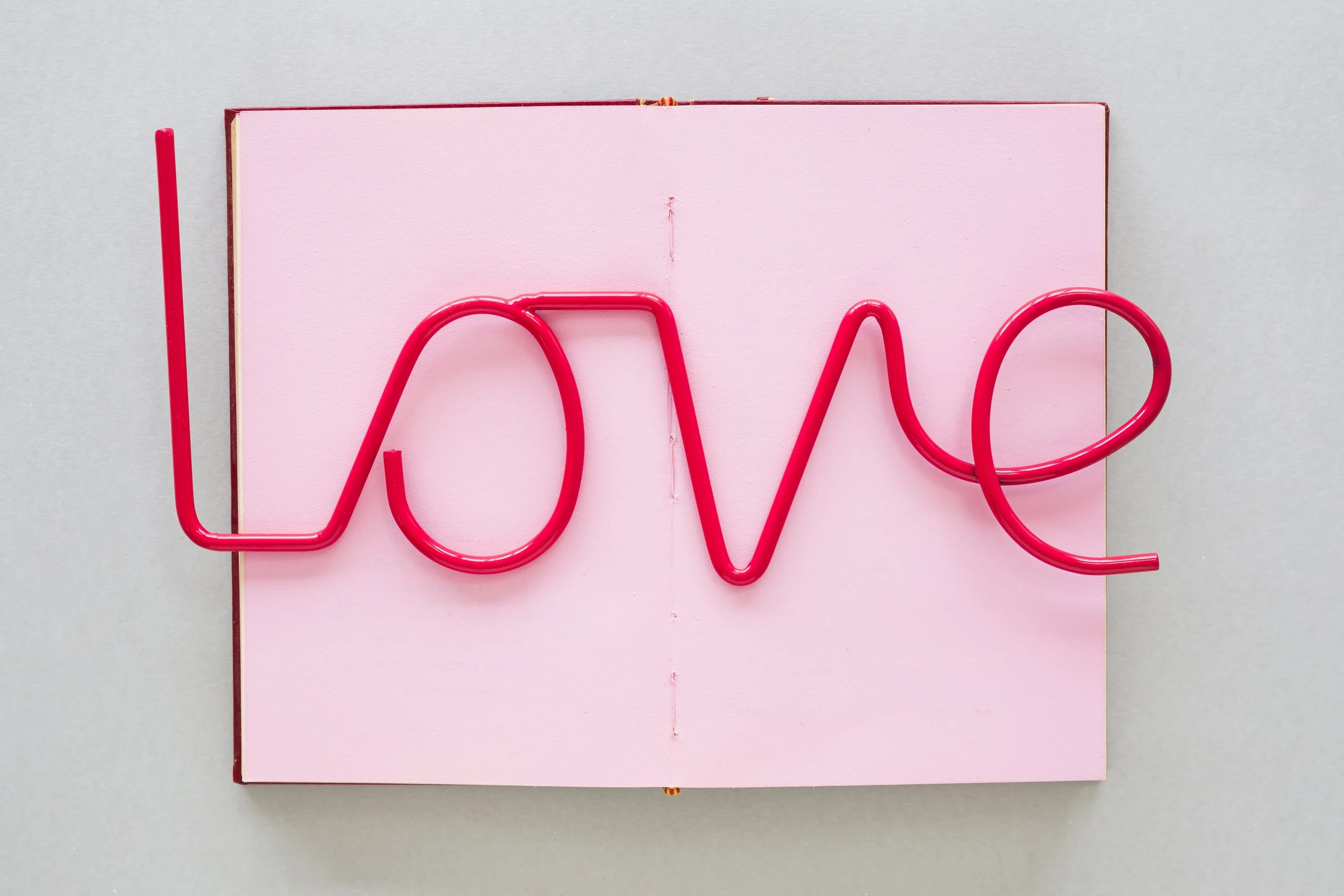 Attachment Styles and Trauma: Understanding Your Relationship Patterns