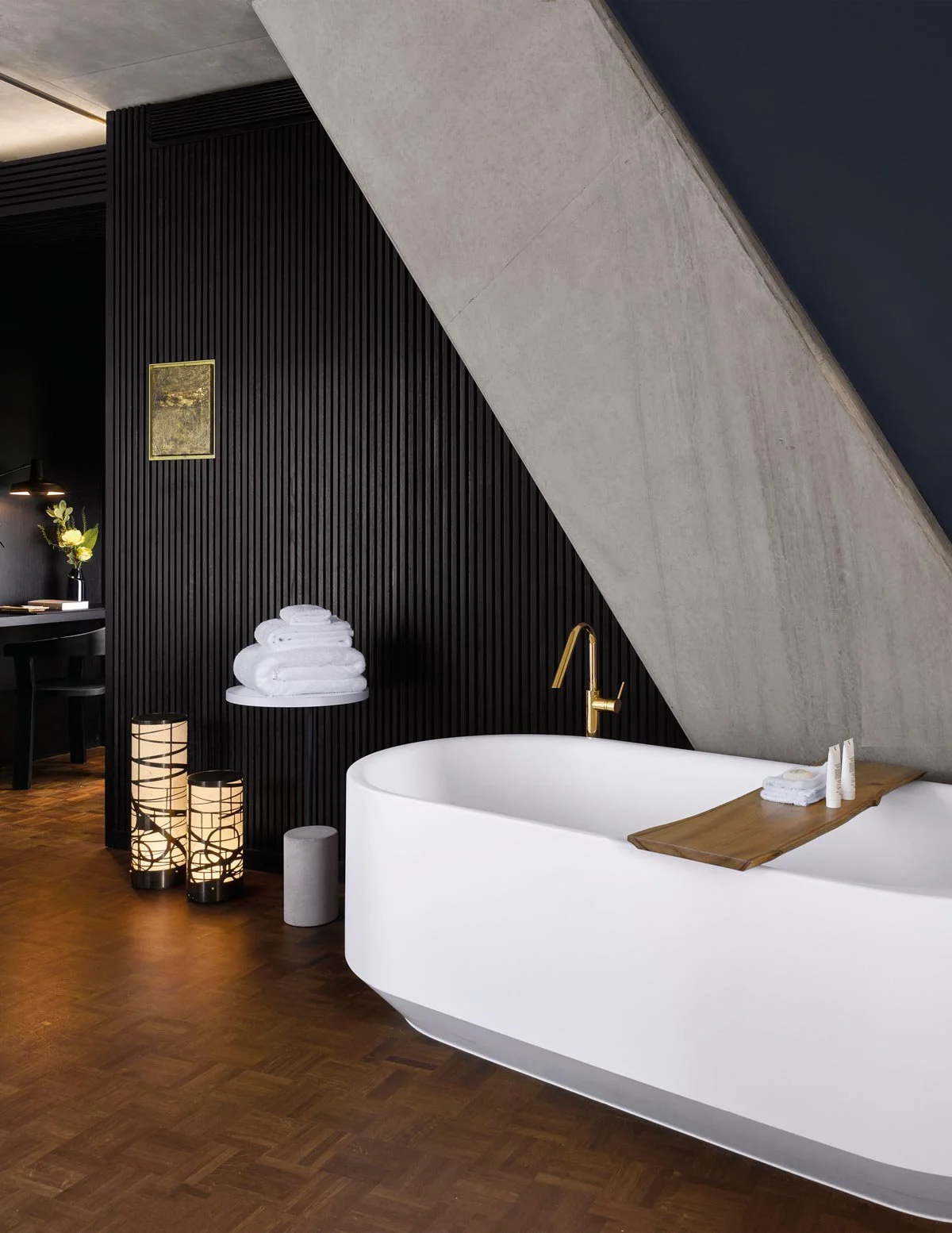 Nobu MC_Guestrooms_bath.jpeg